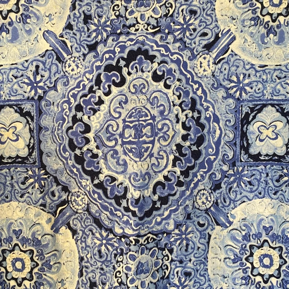 TALBOTS Tee - Picture 3 of 10